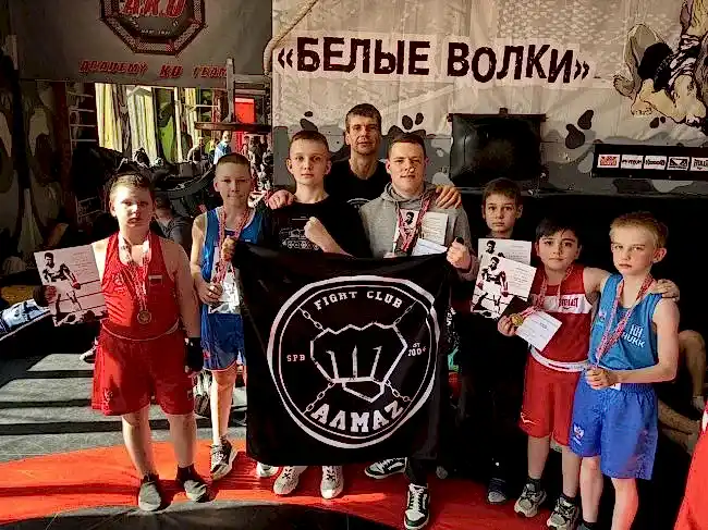 Бокс: Успехи бойцов клуба «Алмаз» на открытом ринге Бокс: Успехи бойцов клуба «Алмаз» на открытом ринге