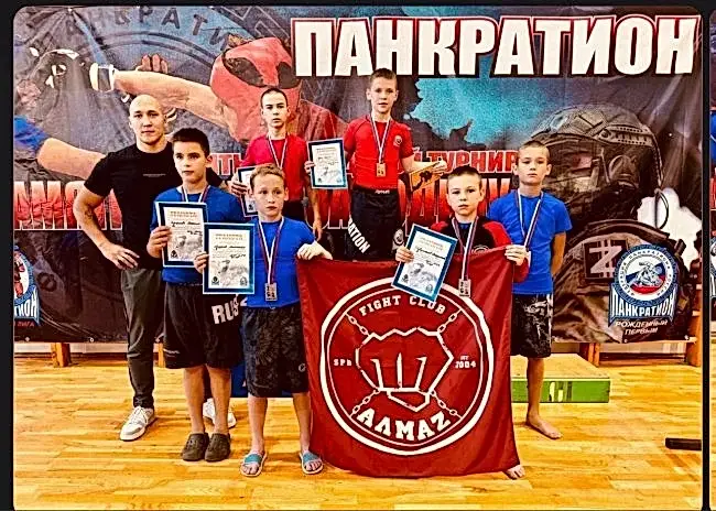 Панкратион - бойцы Алмаз вновь в призерах Панкратион - бойцы Алмаз вновь в призерах