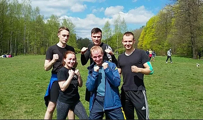 Кроссфит и воркаут по выходным с Чемпионом Мира в Удельном парке! (для всех желающих) Кроссфит и воркаут по выходным с Чемпионом Мира в Удельном парке! (для всех желающих)